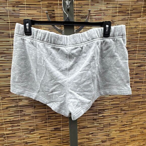 The North Face Logo Shorts Gray Women S Size XXL - Picture 3 of 3